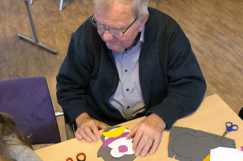 Bastelvormittag mit dem Apostelkindergarten